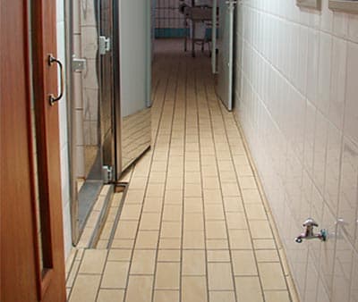 Piso cerâmico industrial aplicado — foto 33